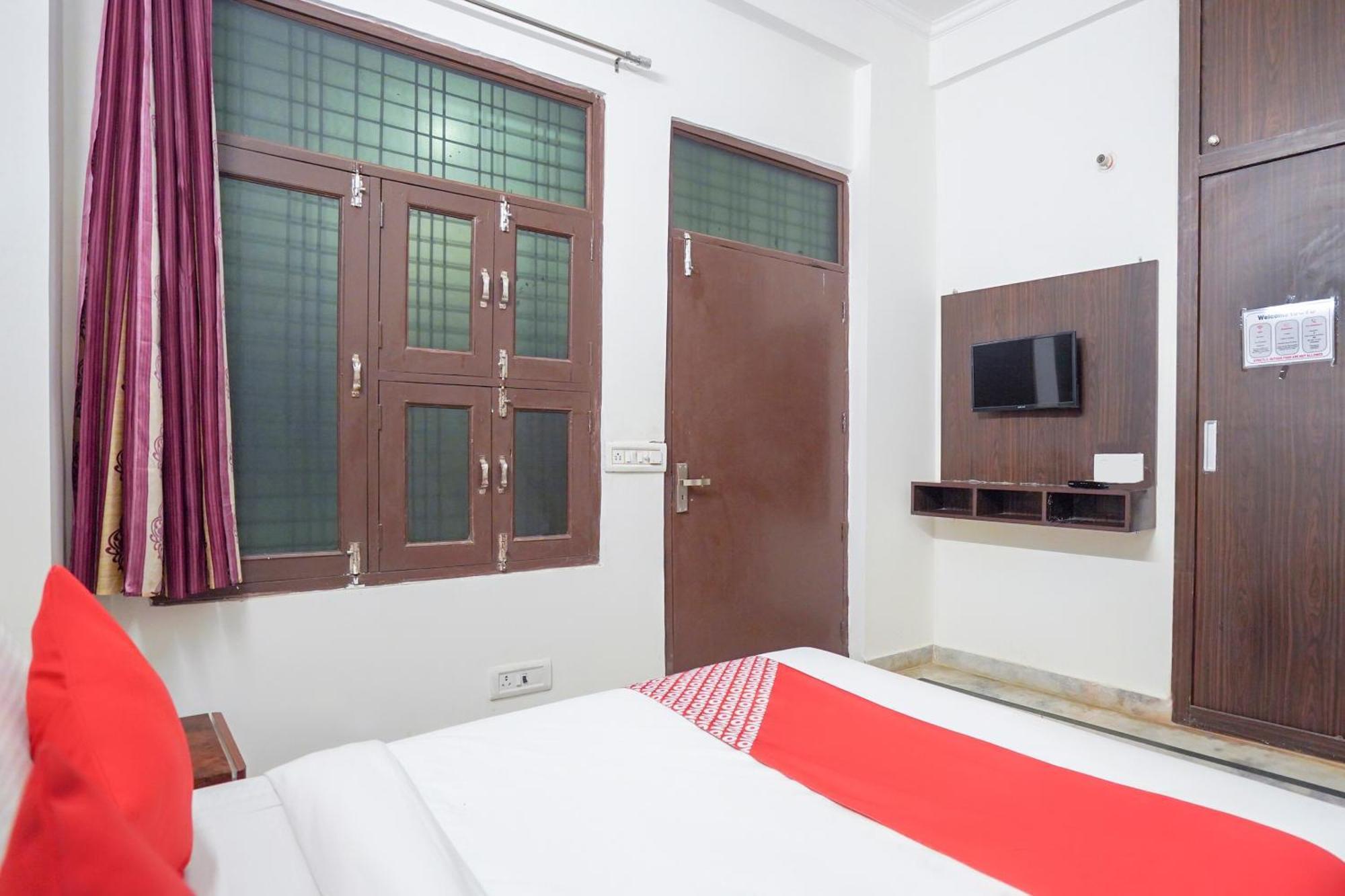 Hotel O Ratiram Palace By Wamson Kalkaji Devi Exterior photo
